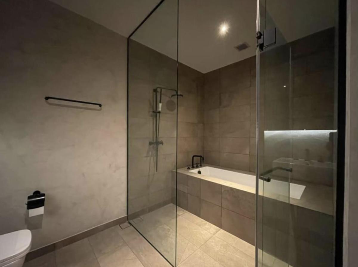 For RentCondoSukhumvit, Asoke, Thonglor : FOR RENT condo , The Lofts Asoke , MRT-Phetchaburi , Khlong Toei Nuea , Watthana , Bangkok , CX-06798