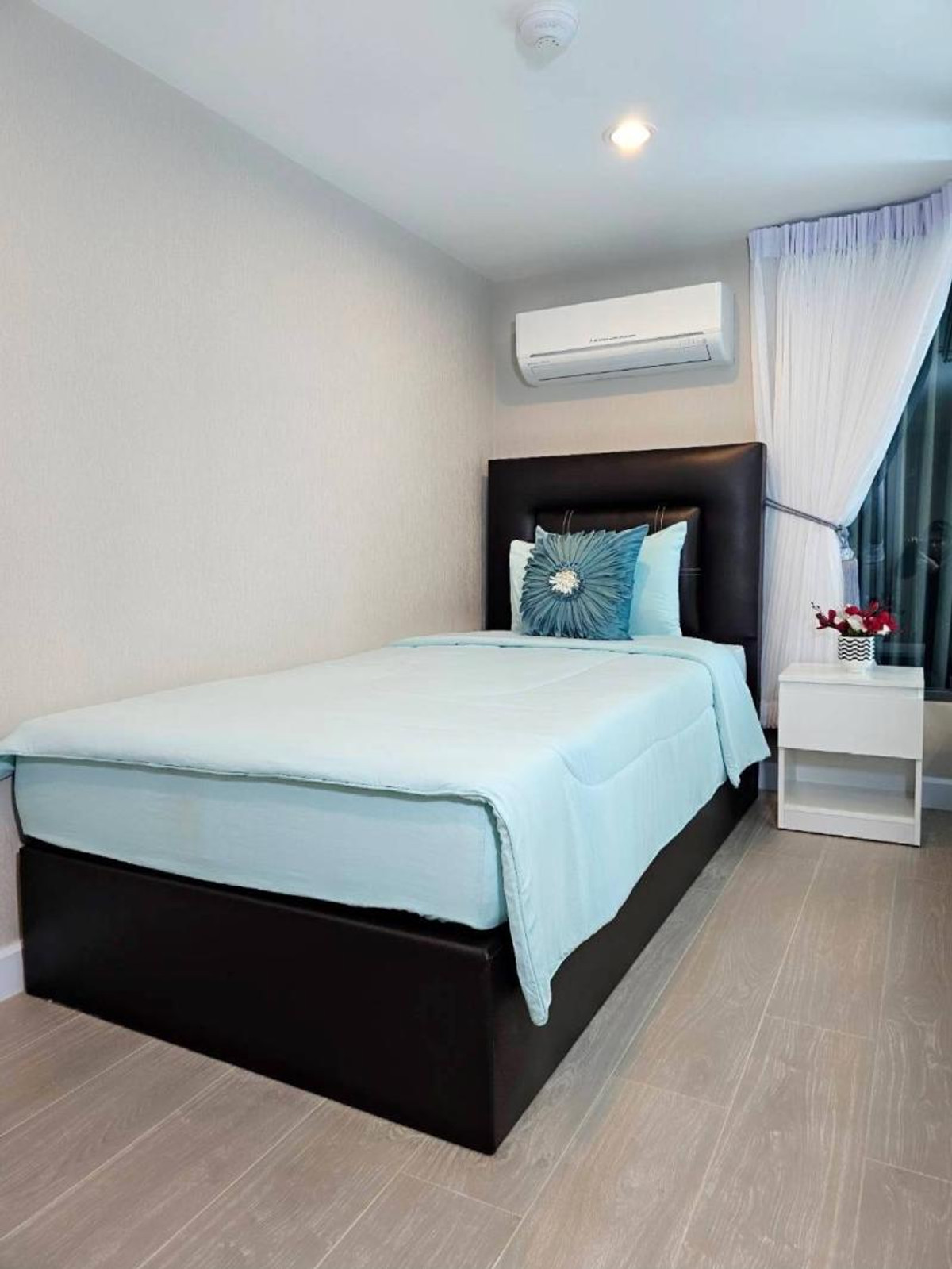 ให้เช่าคอนโดบางซื่อ วงศ์สว่าง เตาปูน : เช่าคอนโด  เมโทร สกาย ประชาชื่น  ดูเพล็กซ์ MRT-บางซ่อน วงศ์สว่าง เขต บางซื่อ กรุงเทพ CX-79309