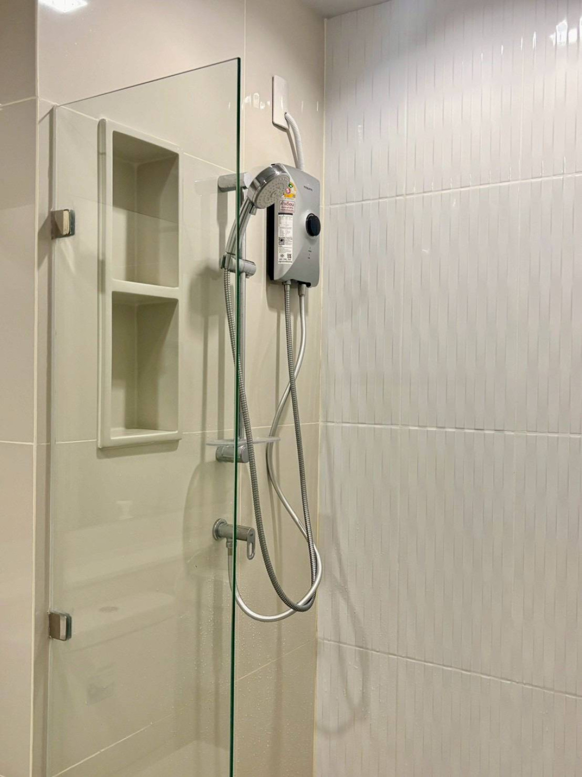 For RentCondoLadprao, Central Ladprao : For Rent Condo , Life Ladprao , BTS-Ha Yaek Lat Phrao , Chomphon , Chatuchak , Bangkok , CX-146214