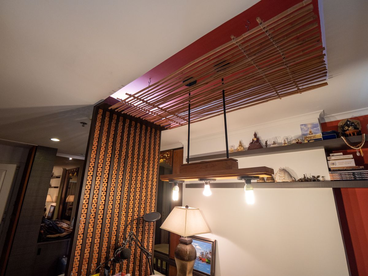 For SaleCondoRama3 (Riverside),Satupadit : Condo for sale, Lumpini Park Riverside Rama 3 Lumpini Park Riverside-Rama 3 condo on the Chao Phraya River. The only place of Lumpini The room is very beautiful, genuine woodwork, unique design, of course. Really full price. Very good value. 1 bedroom, 32