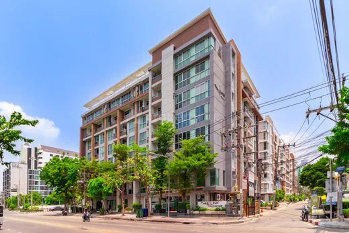 For SaleCondoOnnut, Udomsuk : Condo for Sale at The Link Sukhumvit 50 | 2 BedRoom 1 Bath Room 55.23 SQM Near BTS On Nut - DBC-S562