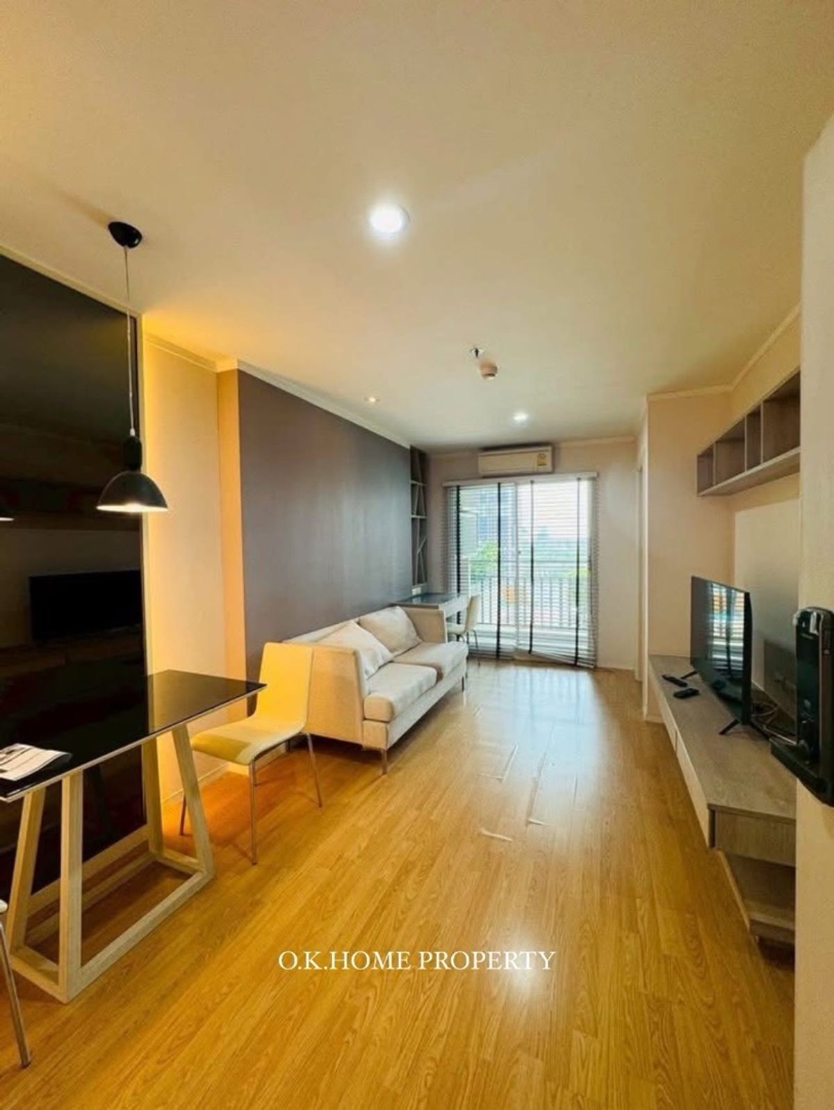 For RentCondoPattanakan, Srinakarin : 📍 Rent / sell Lumpini Place Srinakarin-Hua Mak, attached to AirportLink (ready to move in)