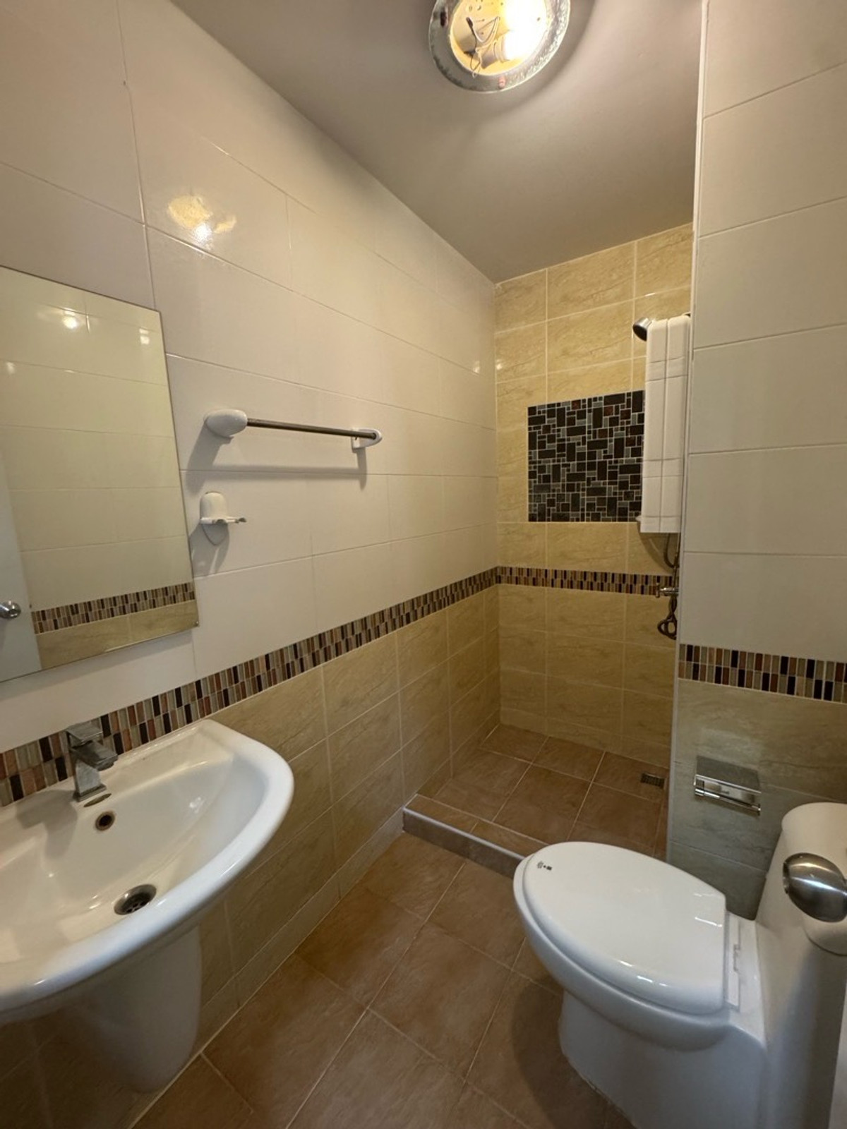 ขายทาวน์โฮมมีนบุรี-ร่มเกล้า : ขายด่วน‼️ ทาวน์โฮม กัสโต้ รามคำแหง Gusto Townhome Ramkhamhaeng 25.5 ตรว