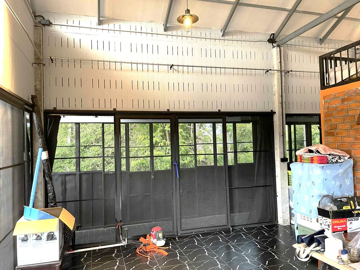 ขายบ้านสระบุรี : ขายบ้านพักตากอากาศพร้อมที่ดิน  1 ไร่ 2 งาน   ต.ชะอม  อ.แก่งคอย  สระบุรี