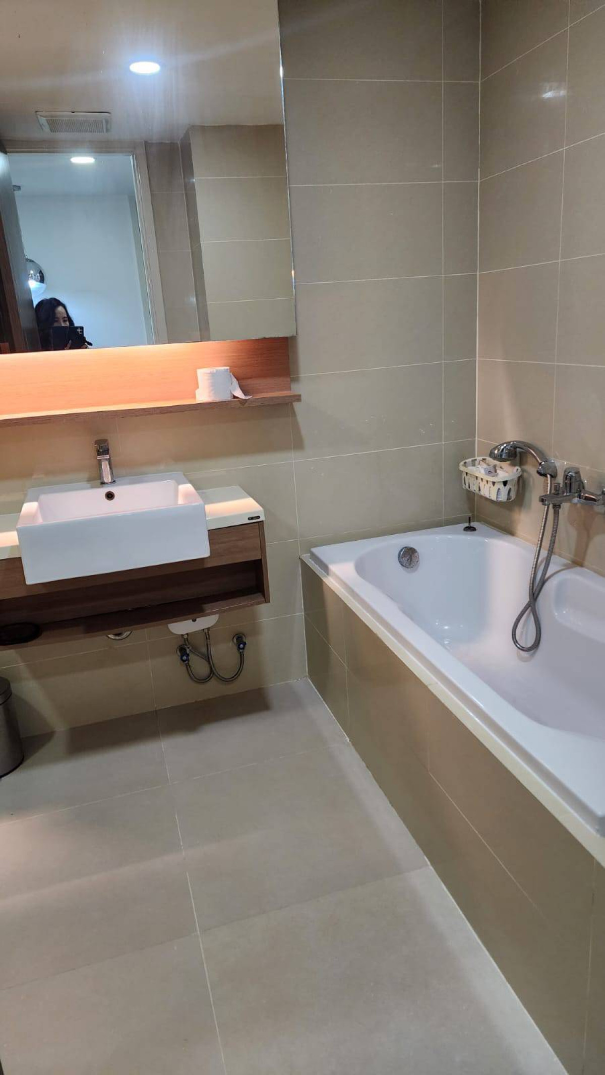 For RentCondoNana, North Nana,Sukhumvit13, Soi Nana : FOR RENT condo , 15 Sukhumvit Residences , BTS-Nana , Khlong Toei Nuea , Watthana , Bangkok , CX-138090