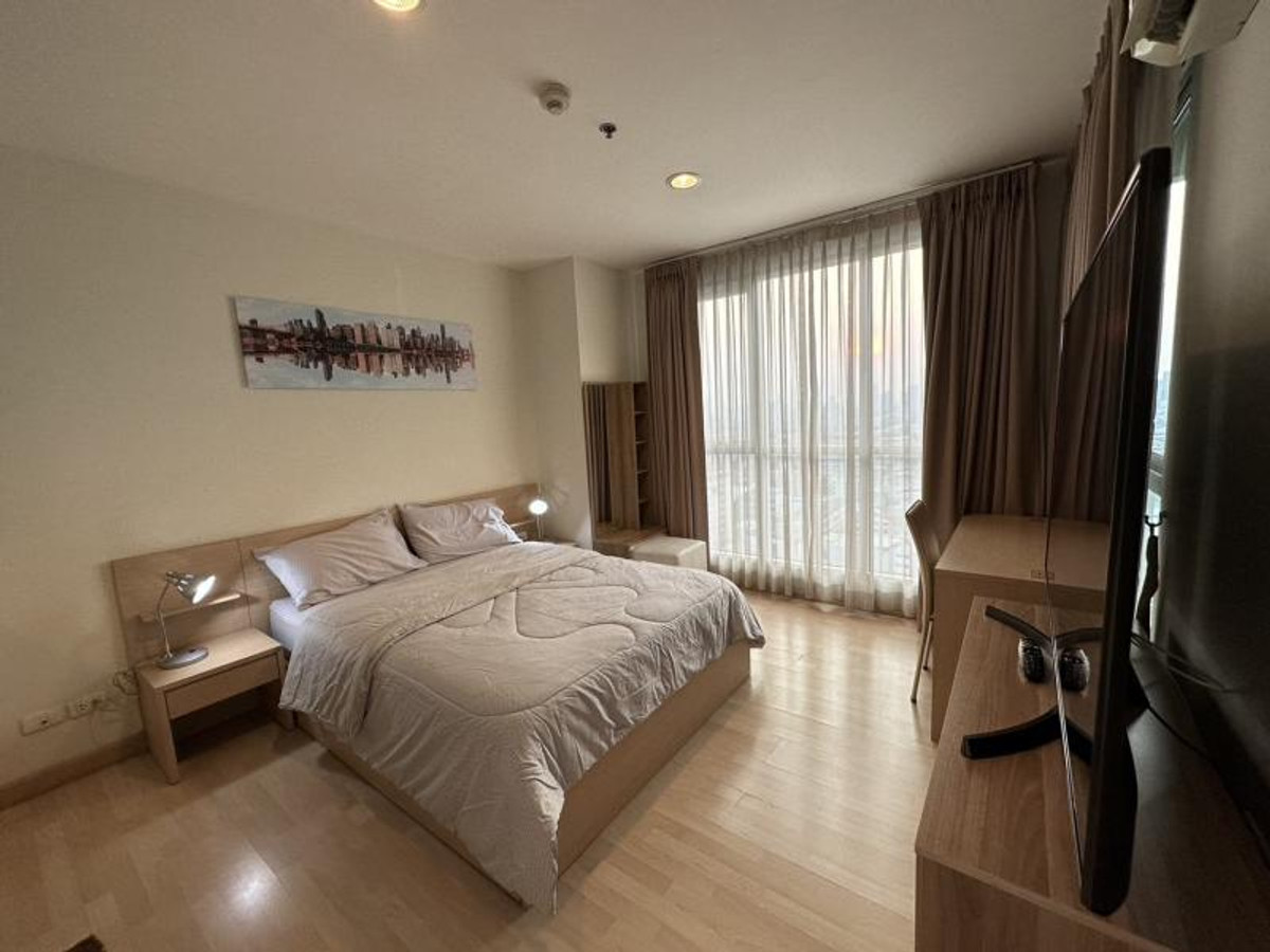 For RentCondoRatchadapisek, Huaikwang, Suttisan : FOR RENT condo , Rhythm Ratchada , MRT-Ratchadaphisek , Sam Saen Nok , Huai Khwang , Bangkok , CX-72163