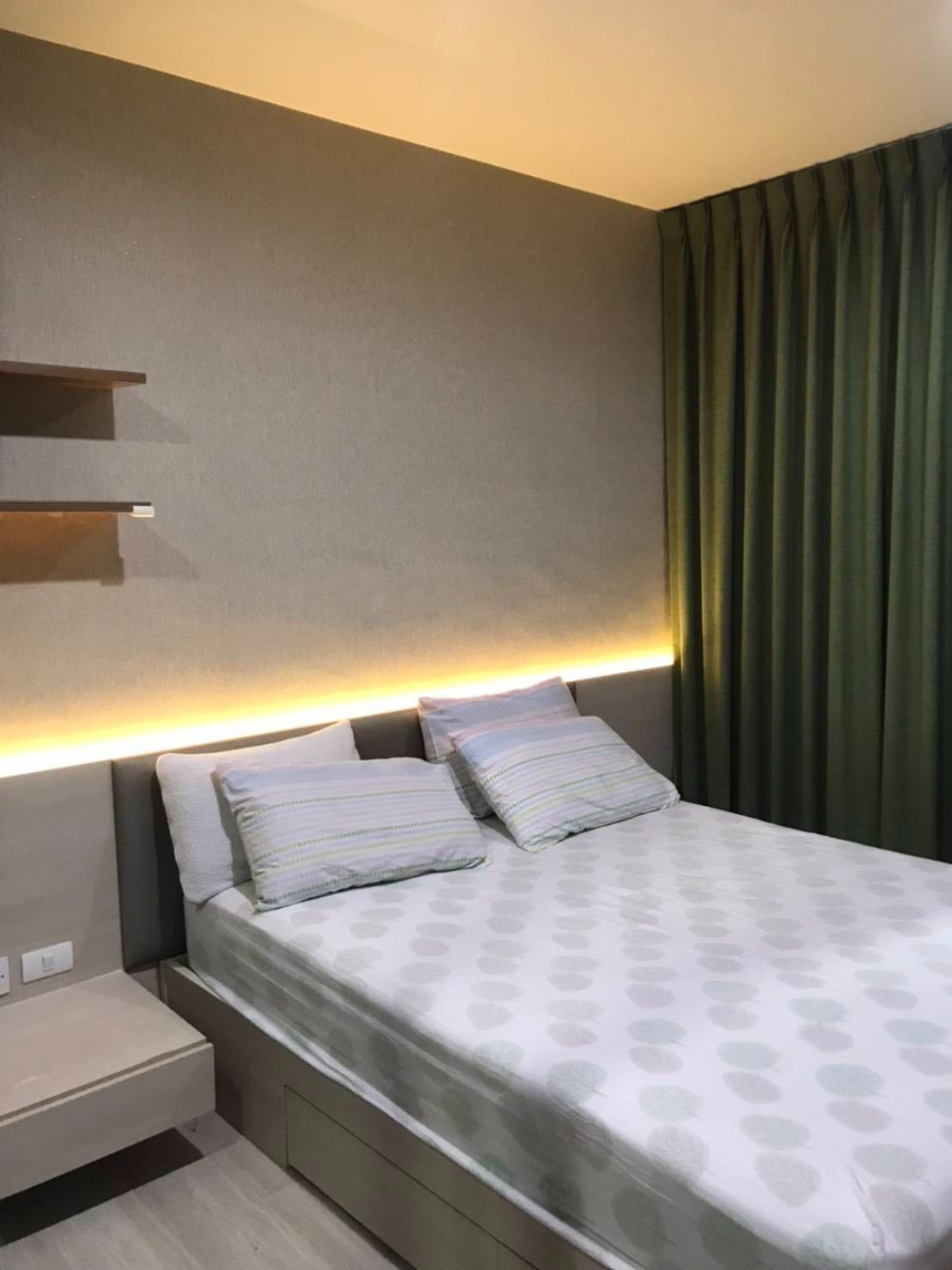 ให้เช่าคอนโดพระราม 9 เพชรบุรีตัดใหม่ RCA : เช่าคอนโด  ไลฟ์ อโศก MRT-เพชรบุรี บางกะปิ เขต ห้วยขวาง กรุงเทพ CX-141485