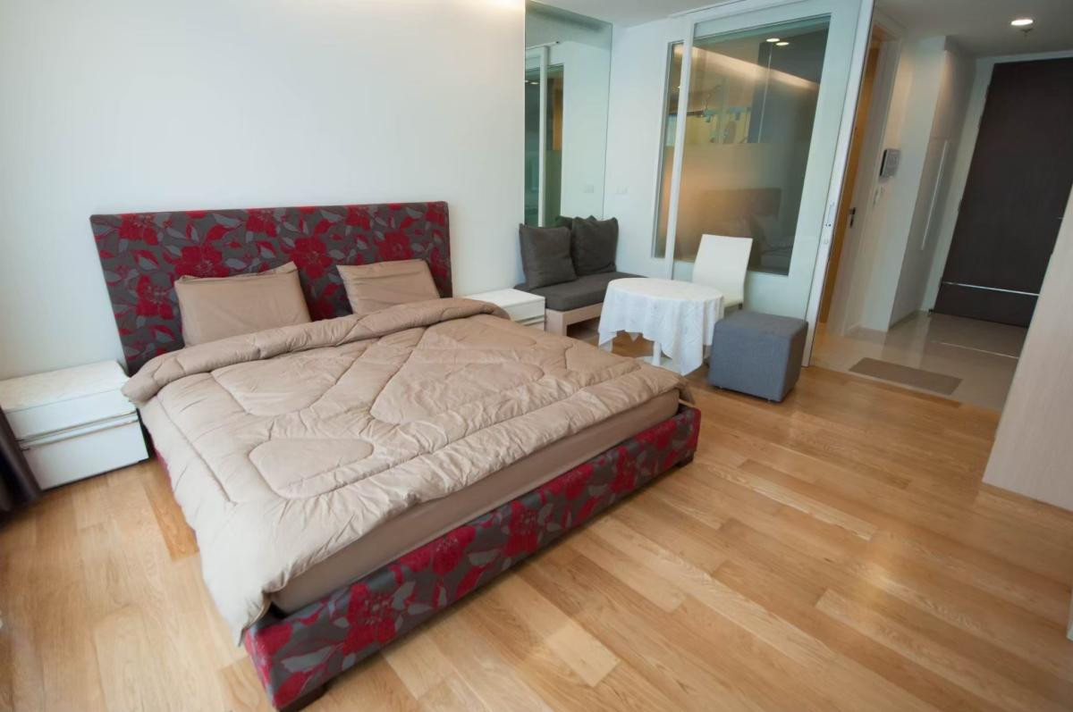 For RentCondoNana, North Nana,Sukhumvit13, Soi Nana : For Rent Condo , 15 Sukhumvit Residences , BTS-Nana , Khlong Toei Nuea , Watthana , Bangkok , CX-06867