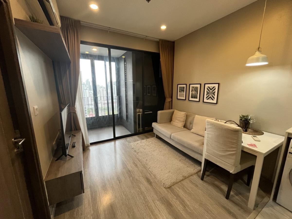 For RentCondoRama9, Petchburi, RCA : For Rent Condo , Ideo Mobi Asoke , MRT-Phetchaburi , Bang Kapi , Huai Khwang , Bangkok , CX-37496