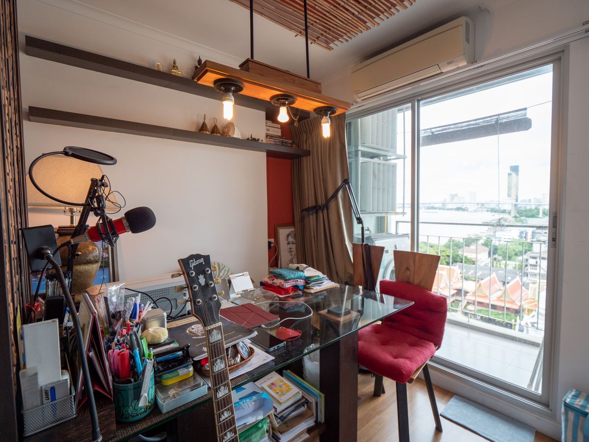 For SaleCondoRama3 (Riverside),Satupadit : Condo for sale, Lumpini Park Riverside Rama 3 Lumpini Park Riverside-Rama 3 condo on the Chao Phraya River. The only place of Lumpini The room is very beautiful, genuine woodwork, unique design, of course. Really full price. Very good value. 1 bedroom, 32