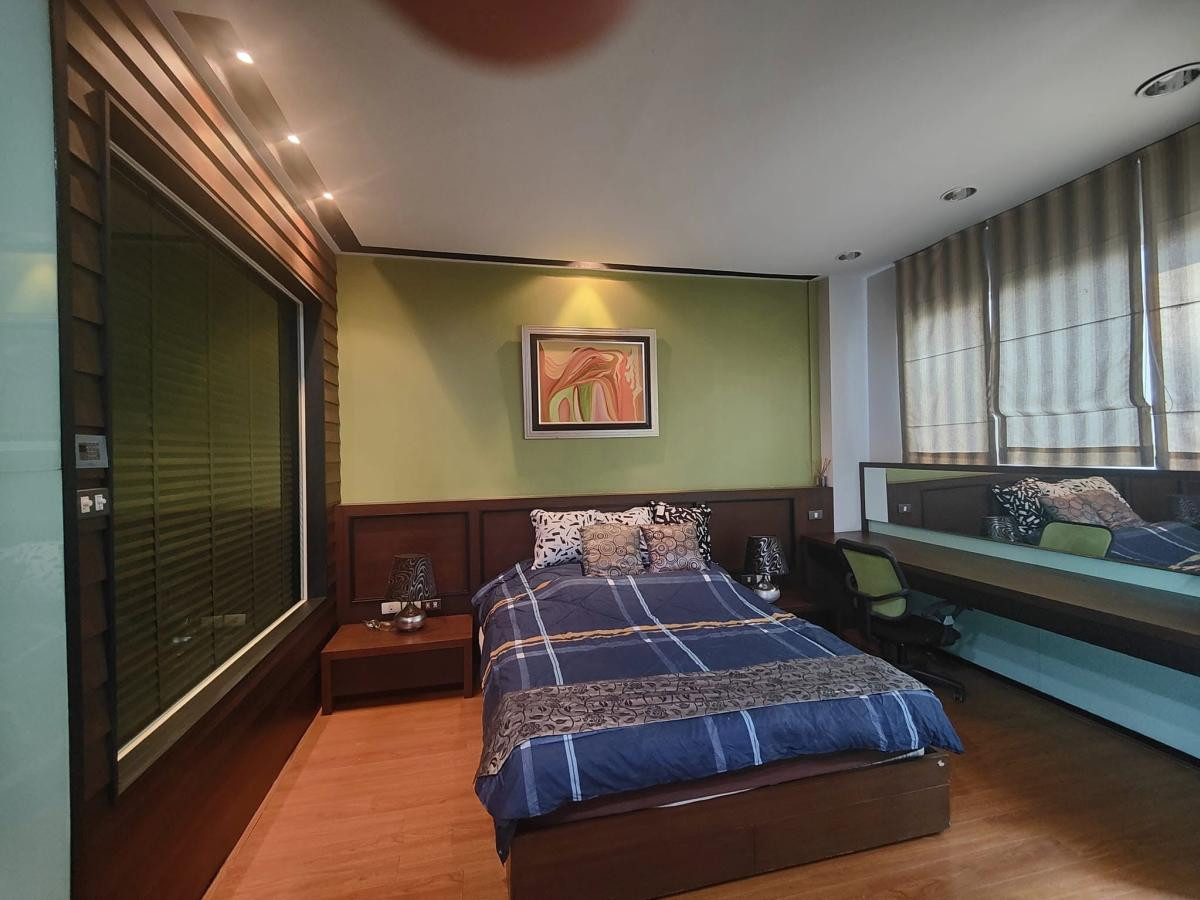 ให้เช่าคอนโดวิทยุ ชิดลม หลังสวน : เช่าคอนโด  ดิ แอดเดรส ชิดลม วิวสวย ห้องมุม BTS-ชิดลม ลุมพินี เขต ปทุมวัน กรุงเทพ CX-20202