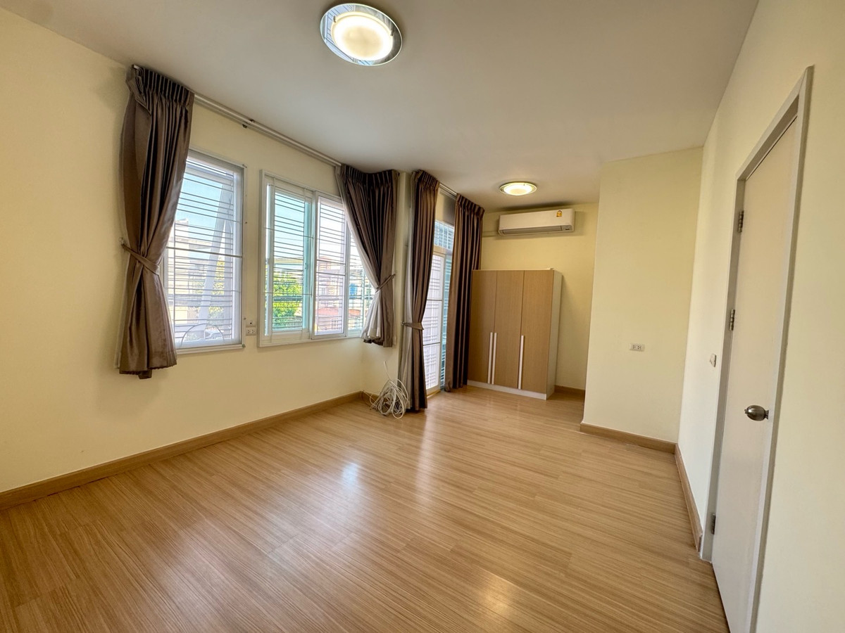 ขายทาวน์โฮมมีนบุรี-ร่มเกล้า : ขายด่วน‼️ ทาวน์โฮม กัสโต้ รามคำแหง Gusto Townhome Ramkhamhaeng 25.5 ตรว