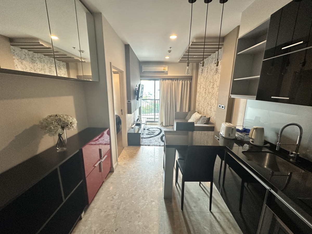 For RentCondoSukhumvit, Asoke, Thonglor : FOR RENT condo , The Crest Sukhumvit 34 , BTS-Thong Lo , Khlong Tan , Khlong Toei , Bangkok , CX-21419