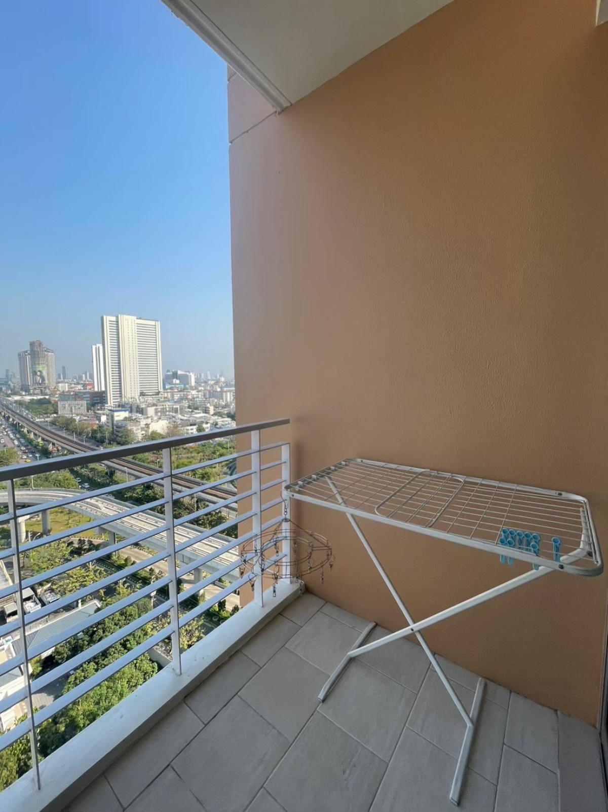 For RentCondoWongwianyai, Charoennakor : FOR RENT condo , Villa Sathorn , BTS-Krung Thon Buri , Khlong Ton Sai , Khlong San , Bangkok , CX-33531