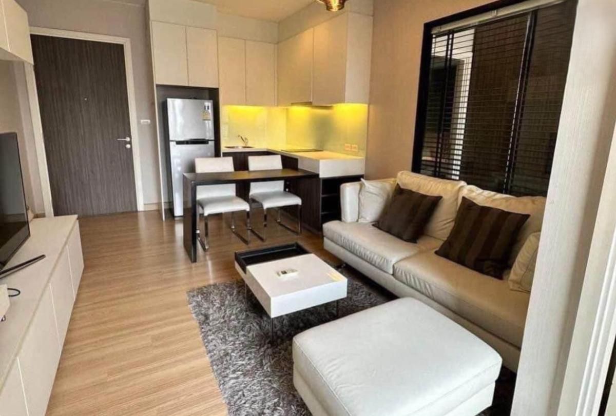 For RentCondoWongwianyai, Charoennakor : FOR RENT condo , Urbano Absolute Sathorn - Taksin , BTS-Krung Thon Buri , Khlong Ton Sai , Khlong San , Bangkok , CX-33113