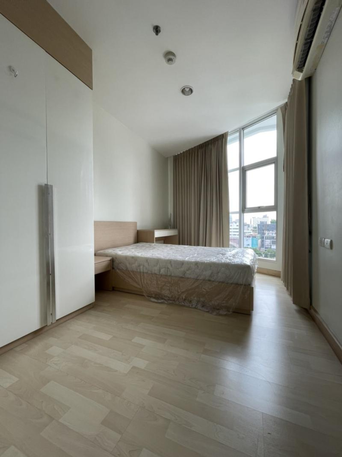 ให้เช่าคอนโดรัชดา ห้วยขวาง : เช่าคอนโด  ริทึ่ม รัชดา MRT-รัชดาภิเษก สามเสนนอก เขต ห้วยขวาง กรุงเทพ CX-42720