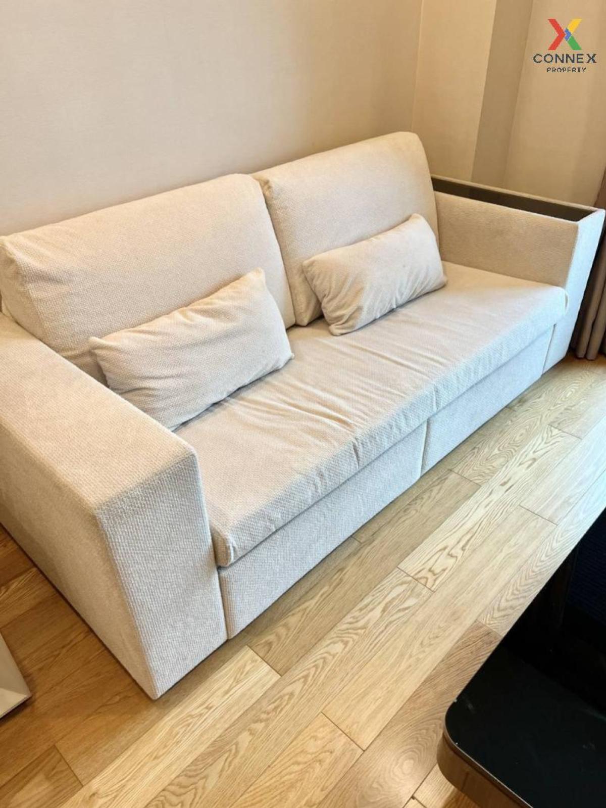 For RentCondoSathorn, Narathiwat : FOR RENT condo , The Address Sathorn , BTS-Saint Louis , Silom , Bang Rak , Bangkok , CX-31215