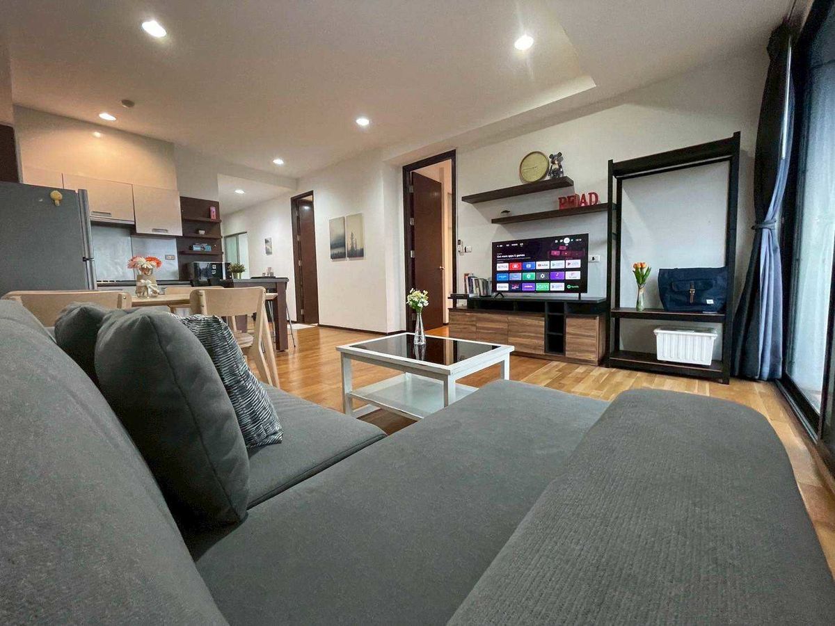 For RentCondoRatchadapisek, Huaikwang, Suttisan : Rent 2 bedrooms, Anta Ratchada, price 35,000 baht, the best price.
