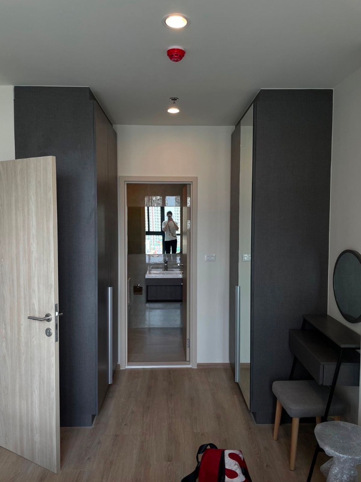 For SaleCondoRama9, Petchburi, RCA : Hot Deal ‼️ NUE District R9 East-facing, high floor with unblock view, Fully Furnished Good price 4.44 MB! Near MRT Rama 9, perfect for living or renting out with high yield.