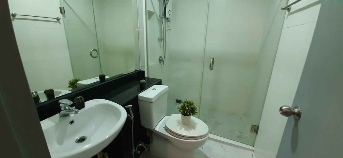 ขายคอนโดท่าพระ ตลาดพลู วุฒากาศ : The Parkland Ratchada Thapra【𝐒𝐄𝐋𝐋 & 𝐑𝐄𝐍𝐓】🔥ห้องที่ให้ความรู้สึกเฟรช เบาสบาย อยู่แล้วไม่อึดอัด🔥  ติดต่อไลน์ไอดี: @hacondo