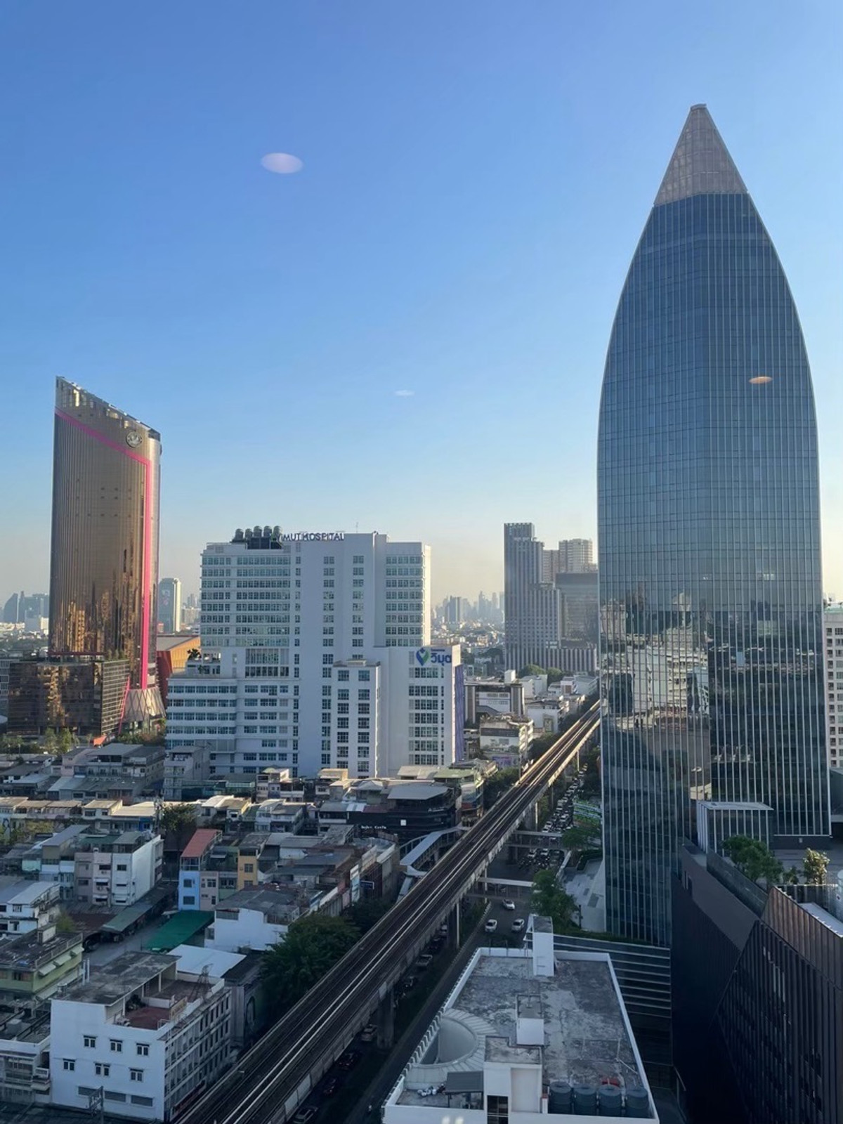 ให้เช่าคอนโดสะพานควาย จตุจักร : 42.5 ตรม Type พิเศษ เดือนละ 20,000 Net ว่าง 15 พค 69 วิวเมือง