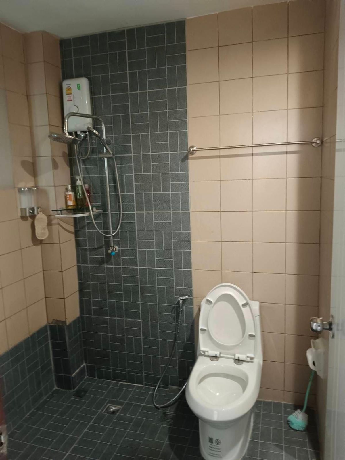 ขายคอนโดบางนา แบริ่ง ลาซาล : 57.58ตรม ตึก9 ชั้น3 2นอน1น้ำ คอนโด บ้านสวนลลนา-สวนหลวง 