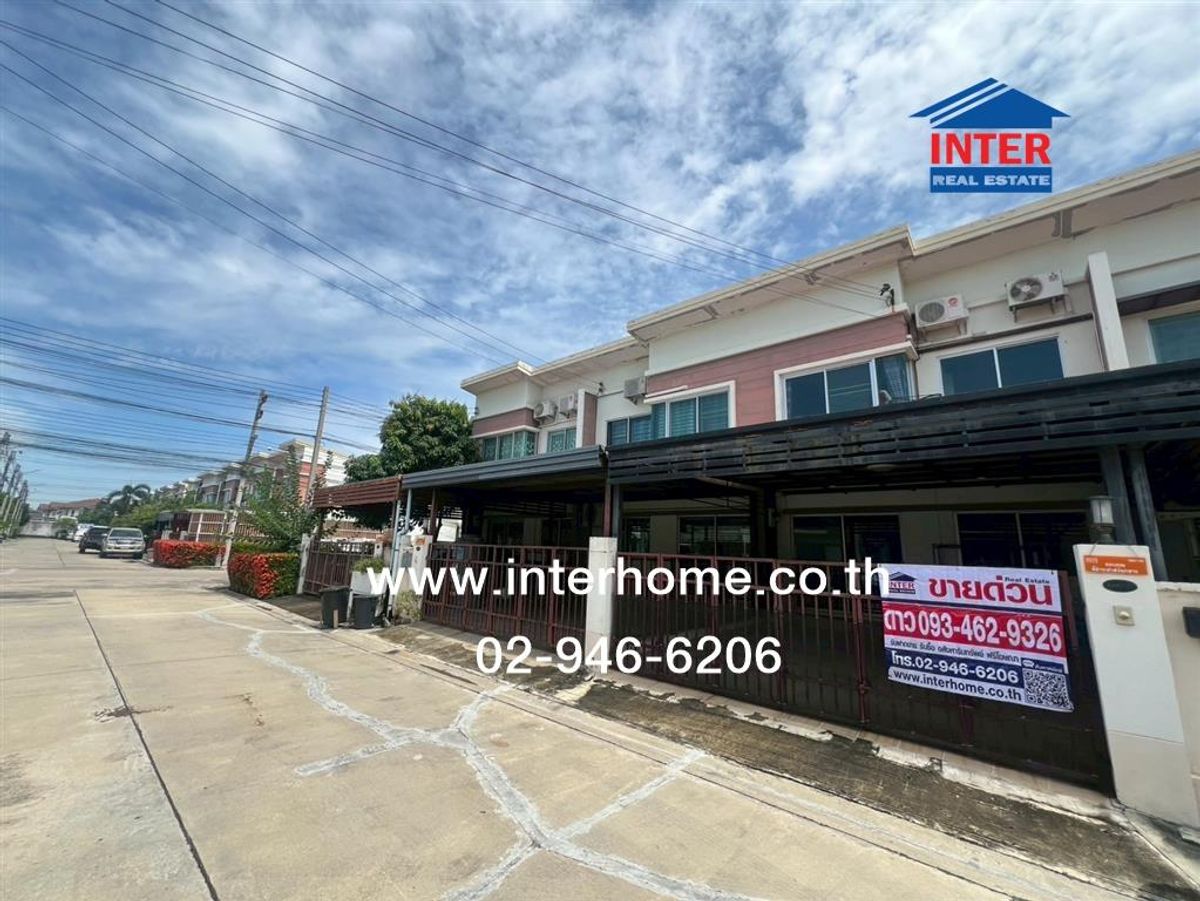 ขายทาวน์โฮมบางซื่อ วงศ์สว่าง เตาปูน : ทาวน์เฮ้าส์ 2 ชั้น 21.4 ตร.ว. หมุ่บ้านโนโว วิลล์ กรุงเทพฯ-ปทุมธานี ซอยวัดหนองปรง ถนนกรุงเทพ-ปทุมธานี ถนนหมายเลข345 เมืองปทุมธานี ปทุมธานี