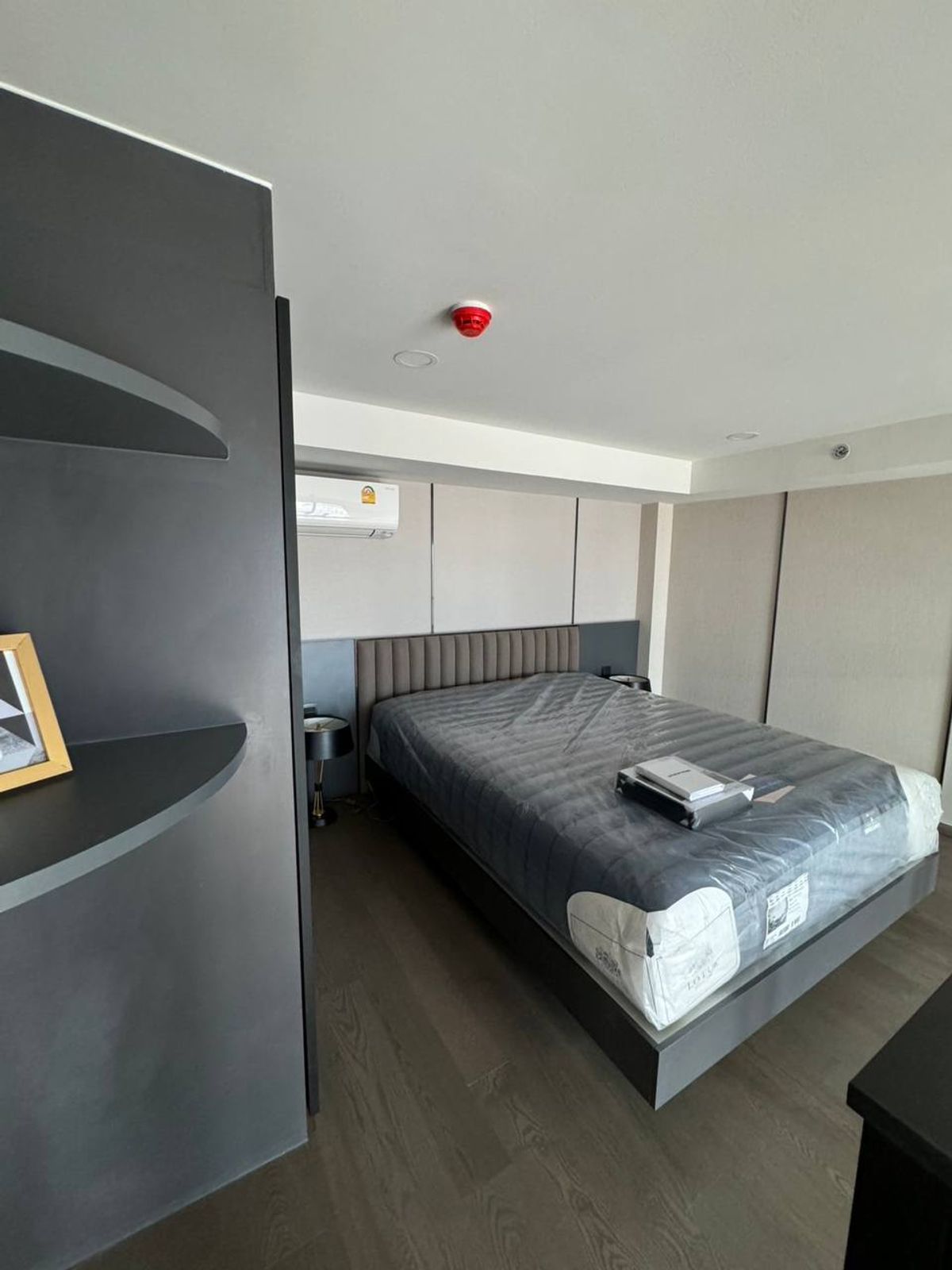 For RentCondoSiam Paragon ,Chulalongkorn,Samyan : Park Origin Chula Samyan【𝐑𝐄𝐍𝐓】🔥Premium luxury in a modern atmosphere, creating a sense of tranquility yet charm.🔥  Contact Line ID: @hacondo