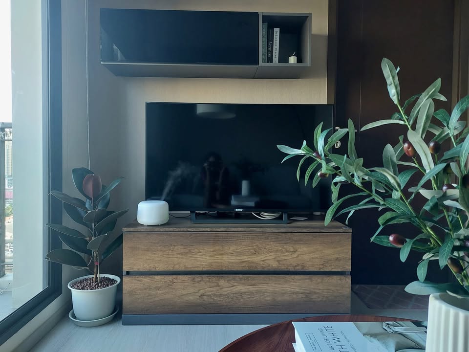 ให้เช่าคอนโดพระราม 9 เพชรบุรีตัดใหม่ RCA : 🔥ให้เช่าด่วน🔥รึทึ่ม อโศก เฟอร์นิเจอร์ครบพร้อมเข้าอยู่ ใจกลางพระราม 9