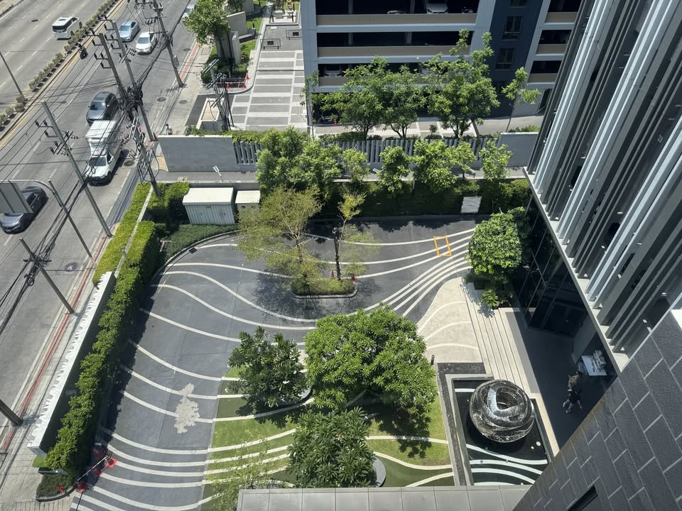 ให้เช่าคอนโดพระราม 9 เพชรบุรีตัดใหม่ RCA : 🔥ให้เช่าด่วน🔥รึทึ่ม อโศก เฟอร์นิเจอร์ครบพร้อมเข้าอยู่ ใจกลางพระราม 9