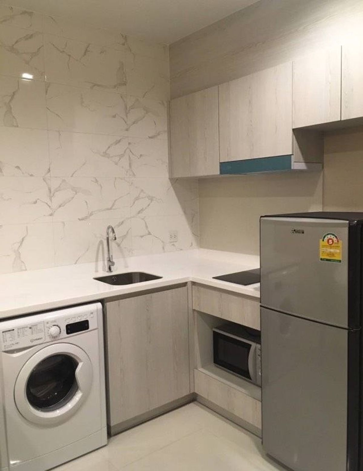 ให้เช่าคอนโดวิทยุ ชิดลม หลังสวน : Life One Wireless【𝐑𝐄𝐍𝐓】🔥ความหรูในโทนเทาควัน ผสมผสานเฟอร์นิเจอร์โมเดิร์นและการจัดสเปซที่ลงตัว🔥  ติดต่อไลน์ไอดี: @hacondo