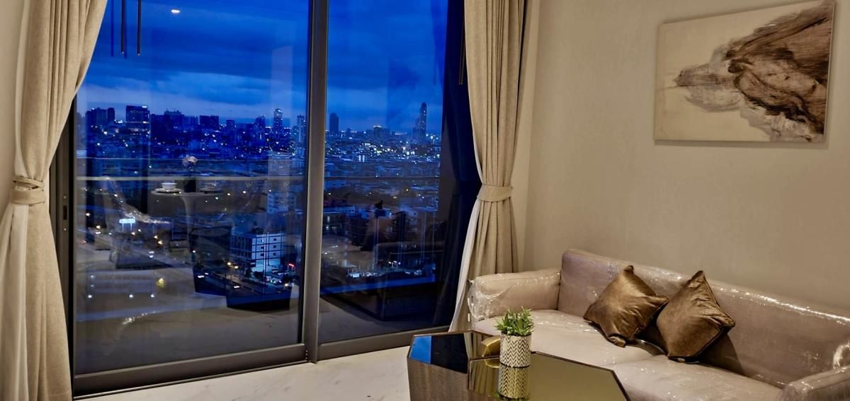 ขายคอนโดพระราม 3 สาธุประดิษฐ์ : Hot Deal ‼️ Riverside Condo Canapaya Residences 45.47 sq.m. with 270° Chao Phraya River View For sale with tenant, only 12.19 MB!