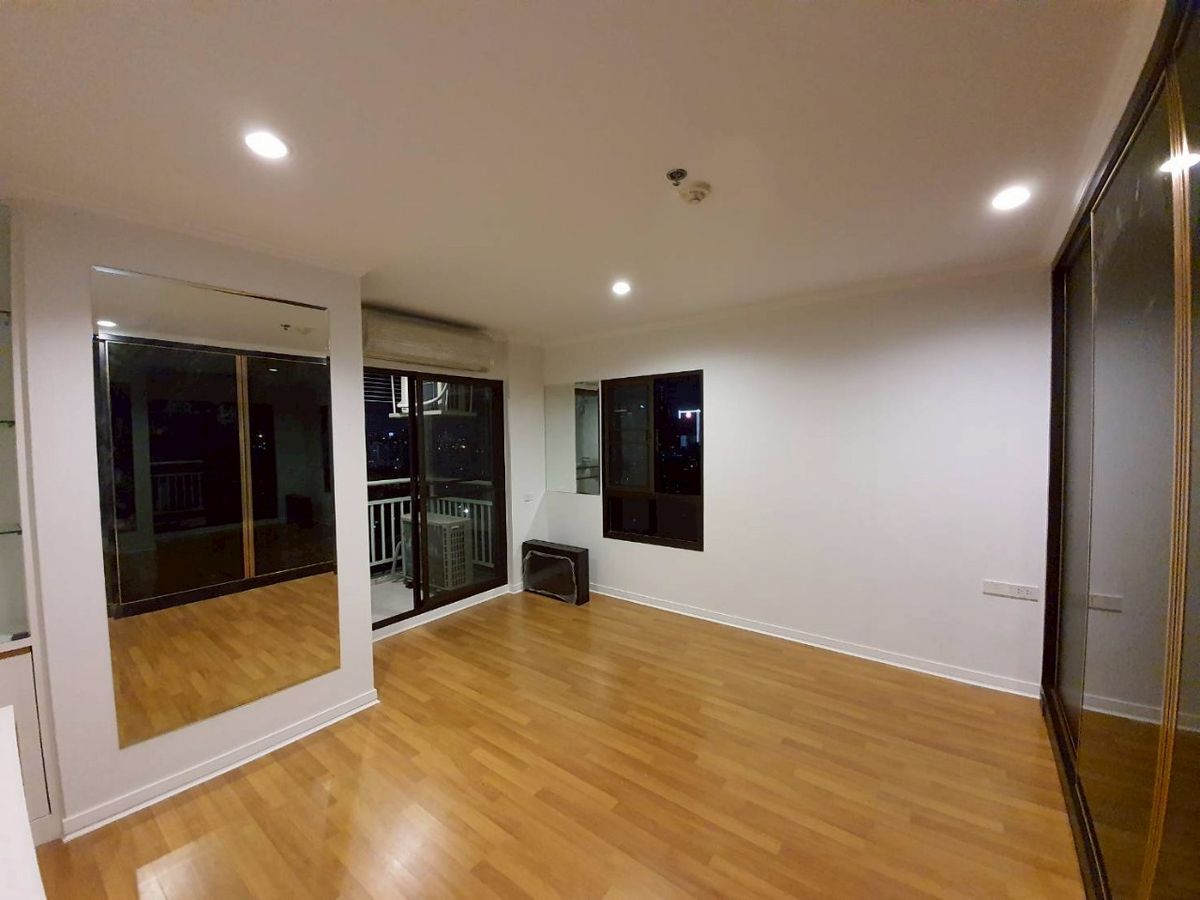 For SaleCondoSapankwai,Jatujak : ✅ S-LUPK109 ✅ Line : @p2nproperty