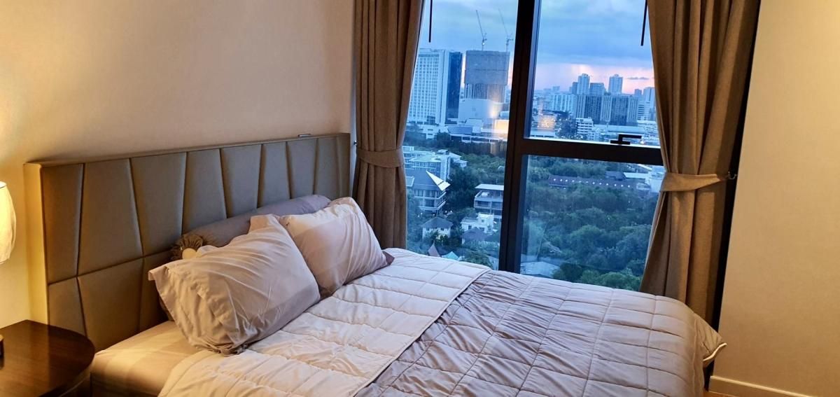 ขายคอนโดพระราม 3 สาธุประดิษฐ์ : Hot Deal ‼️ Riverside Condo Canapaya Residences 45.47 sq.m. with 270° Chao Phraya River View For sale with tenant, only 12.19 MB!