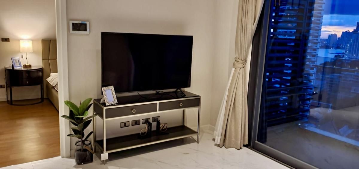 ขายคอนโดพระราม 3 สาธุประดิษฐ์ : Hot Deal ‼️ Riverside Condo Canapaya Residences 45.47 sq.m. with 270° Chao Phraya River View For sale with tenant, only 12.19 MB!