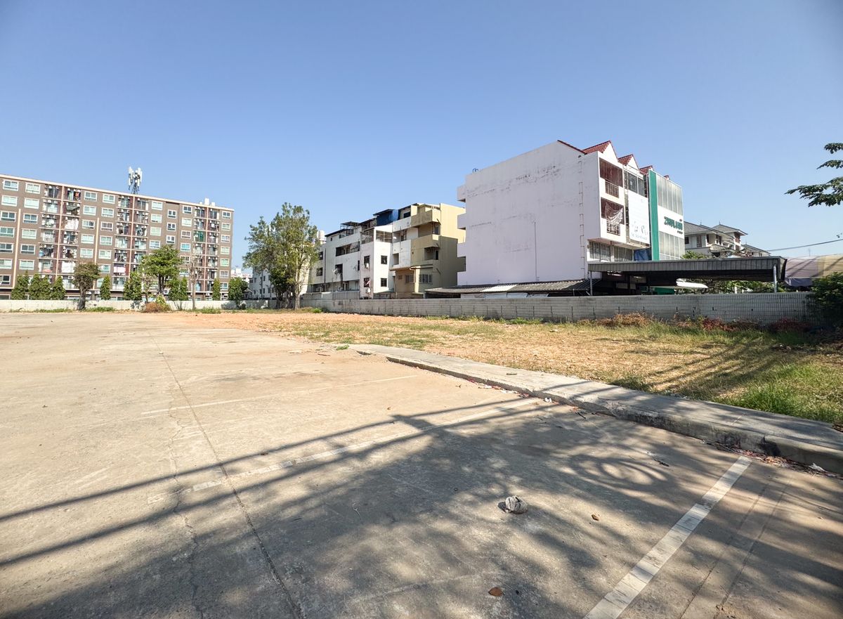 ให้เช่าที่ดินพระราม 2 บางขุนเทียน : ให้เช่าที่ดินแปลงหายาก ติดถนนพระราม 2‼️ ฝั่งขาเข้า ใกล้ไทวัสดุ 