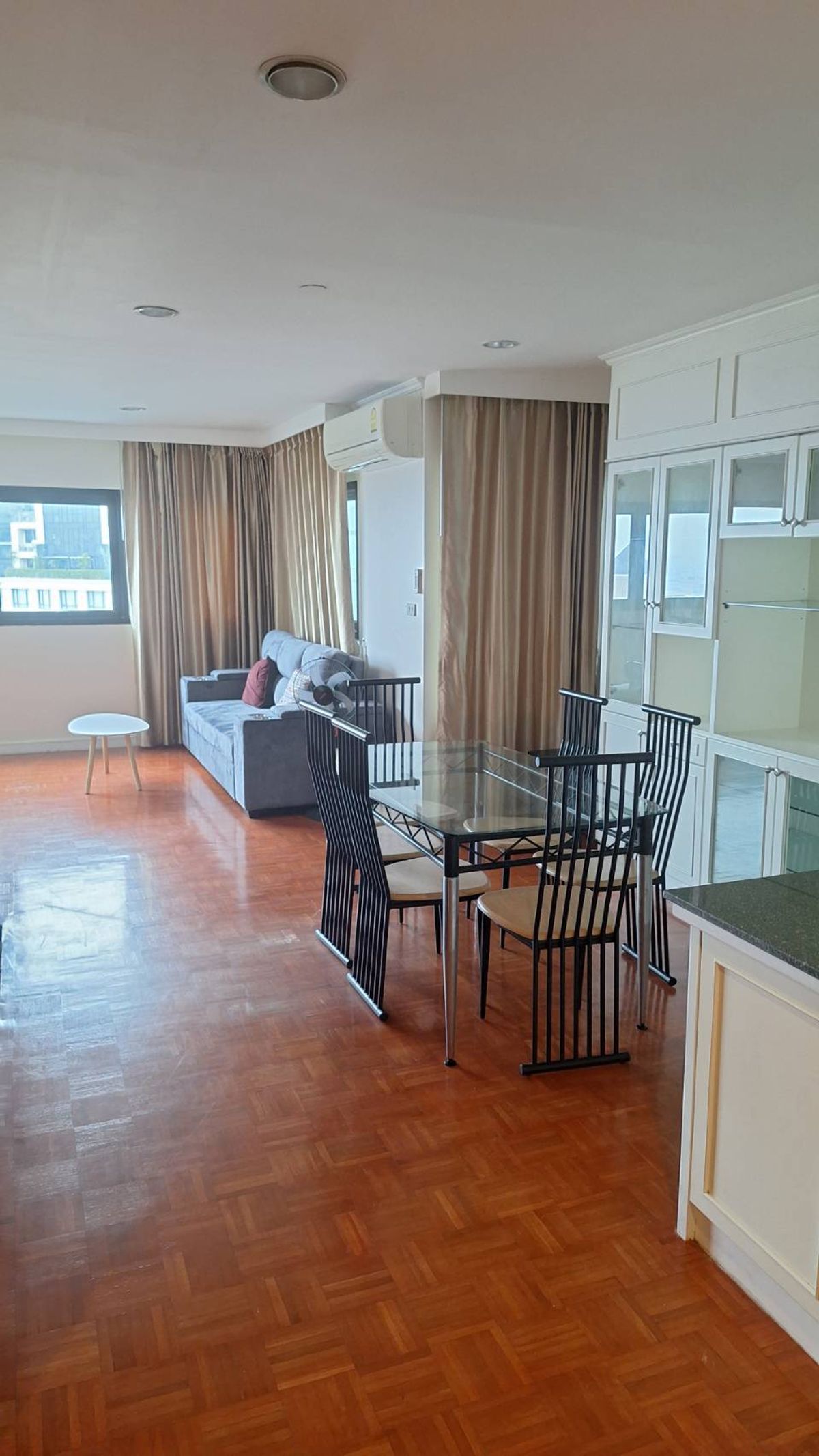 For RentCondoSathorn, Narathiwat : Best Rental Deal!! Extra-Large Unit – Rarely Available in This Building, Next to Malaysian Embassy🔥Sathorn Garden🔥By Jinyanaz