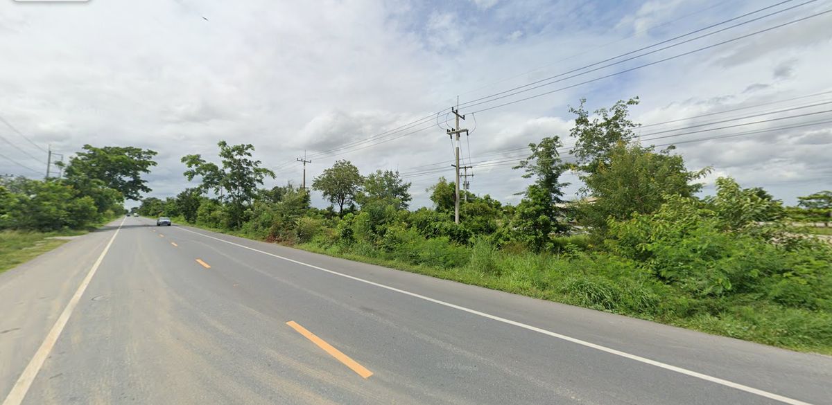 ขายที่ดินสุพรรณบุรี : ที่ดินแปลงสวย 5 ไร่เศษ บนทำเลทอง ใกล้ปั๊ม PT ทะเลบก จ.สุพรรณบุรี