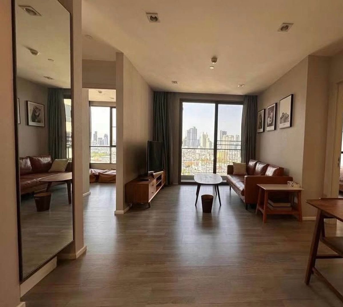 ขายคอนโดสาทร นราธิวาส : 🔴ขายคอนโด The Room Sathorn-St.Louis (2b2b 65sq.m) High floor 🔥7,900,000.- 