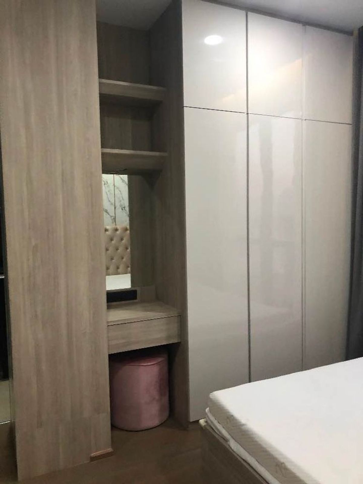 ขายคอนโดสยาม จุฬา สามย่าน : Ashton Chula Silom【𝐒𝐄𝐋𝐋 & 𝐑𝐄𝐍𝐓】🔥ห้องโมเดิร์นลักชัวรี รายละเอียดจัดเต็มทั้งเฟอร์นิเจอร์และบรรยากาศ🔥  ติดต่อไลน์ไอดี: @hacondo