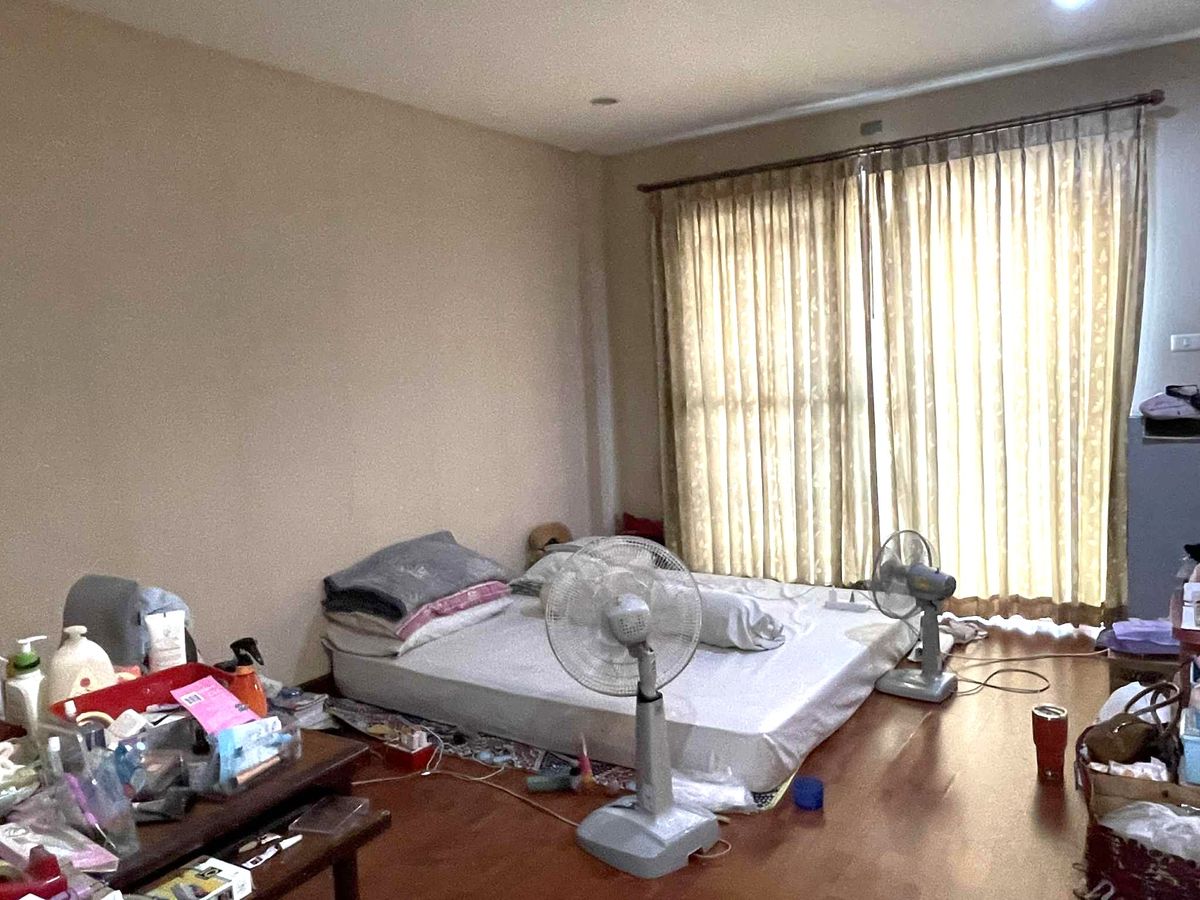 For SaleTownhomeChaengwatana, Muangthong : 3 -storey townhome for sale, 20 square meters, Chuan Chuen Modus Sente, Chaeng Watthana Road, Soi 41, Khlong Kluea Subdistrict, Pak Kred District, Nonthaburi