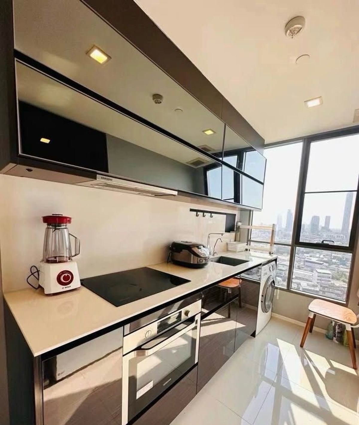 ขายคอนโดสาทร นราธิวาส : 🔴ขายคอนโด The Room Sathorn-St.Louis (2b2b 65sq.m) High floor 🔥7,900,000.- 
