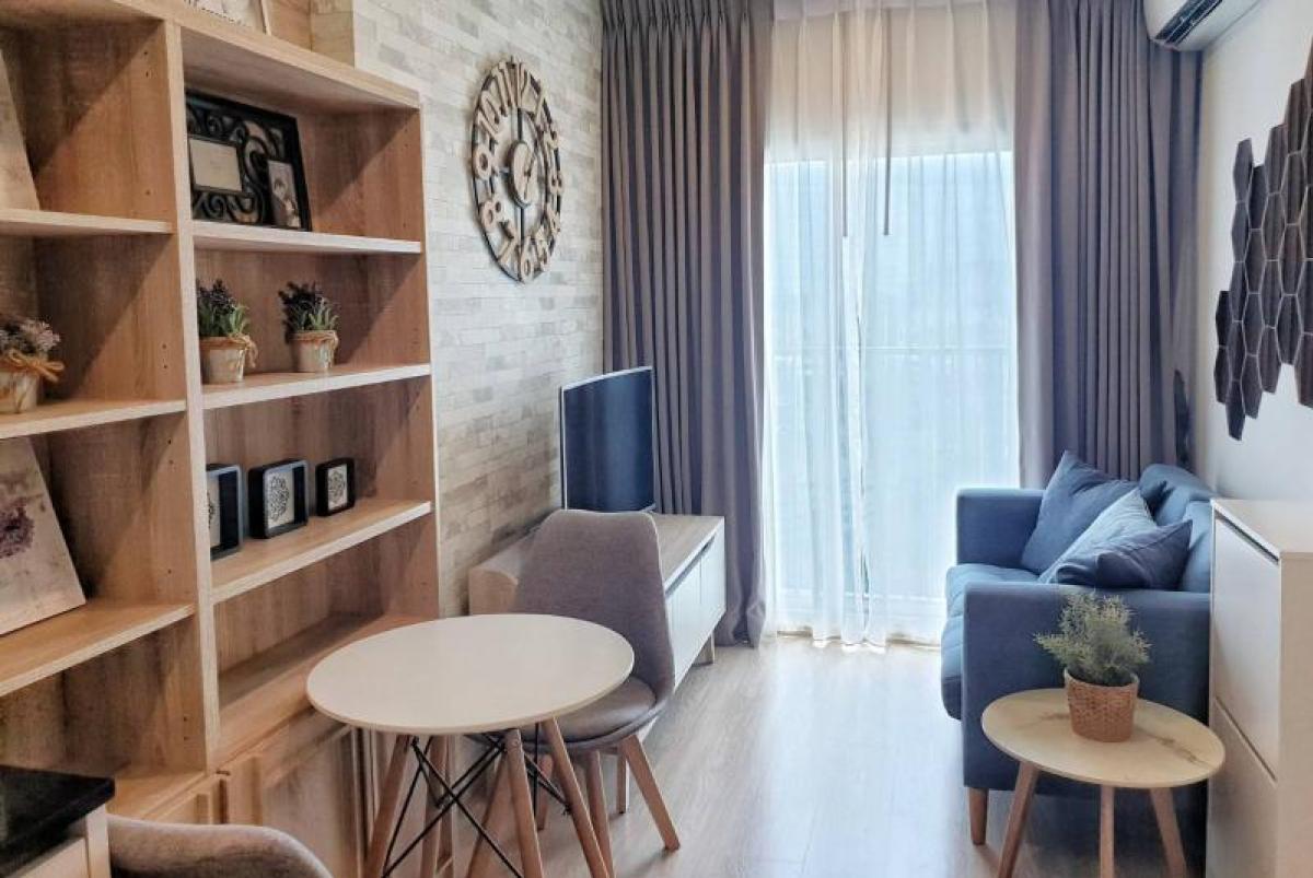 For SaleCondoRatchadapisek, Huaikwang, Suttisan : For Sale Condo , Noble Revolve Ratchada , MRT-Thailand Cultural Centre , Huai Khwang , Huai Khwang , Bangkok , CX-130360