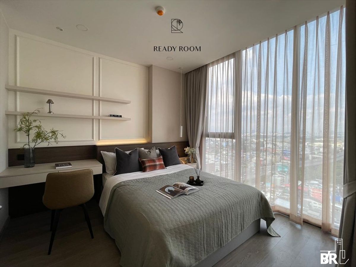 For RentCondoSiam Paragon ,Chulalongkorn,Samyan : Urgent !! Availble for Rent Special Deal Cooper Siam 1b1B 36.50SQM. Just 29k/Month Call Khunaumi 0658209572