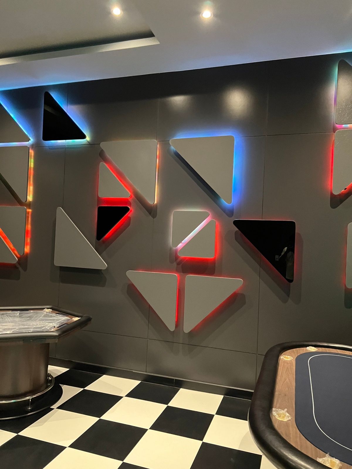 ขายคอนโดเลียบทางด่วนรามอินทรา : 🎉 Penthouse ปาร์ตี้สุด Private – ยกชั้น 2 ฝั่ง พร้อมสระว่ายน้ำส่วนตัว