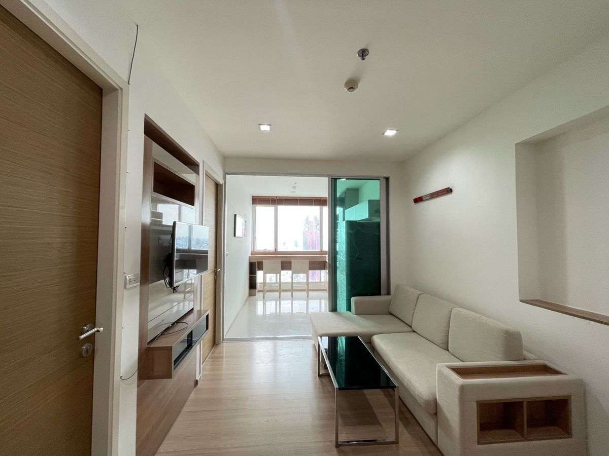 For RentCondoSapankwai,Jatujak : RENT OUT : Rhythm Phahon-Ari | 45 sq.m. | FL.40 