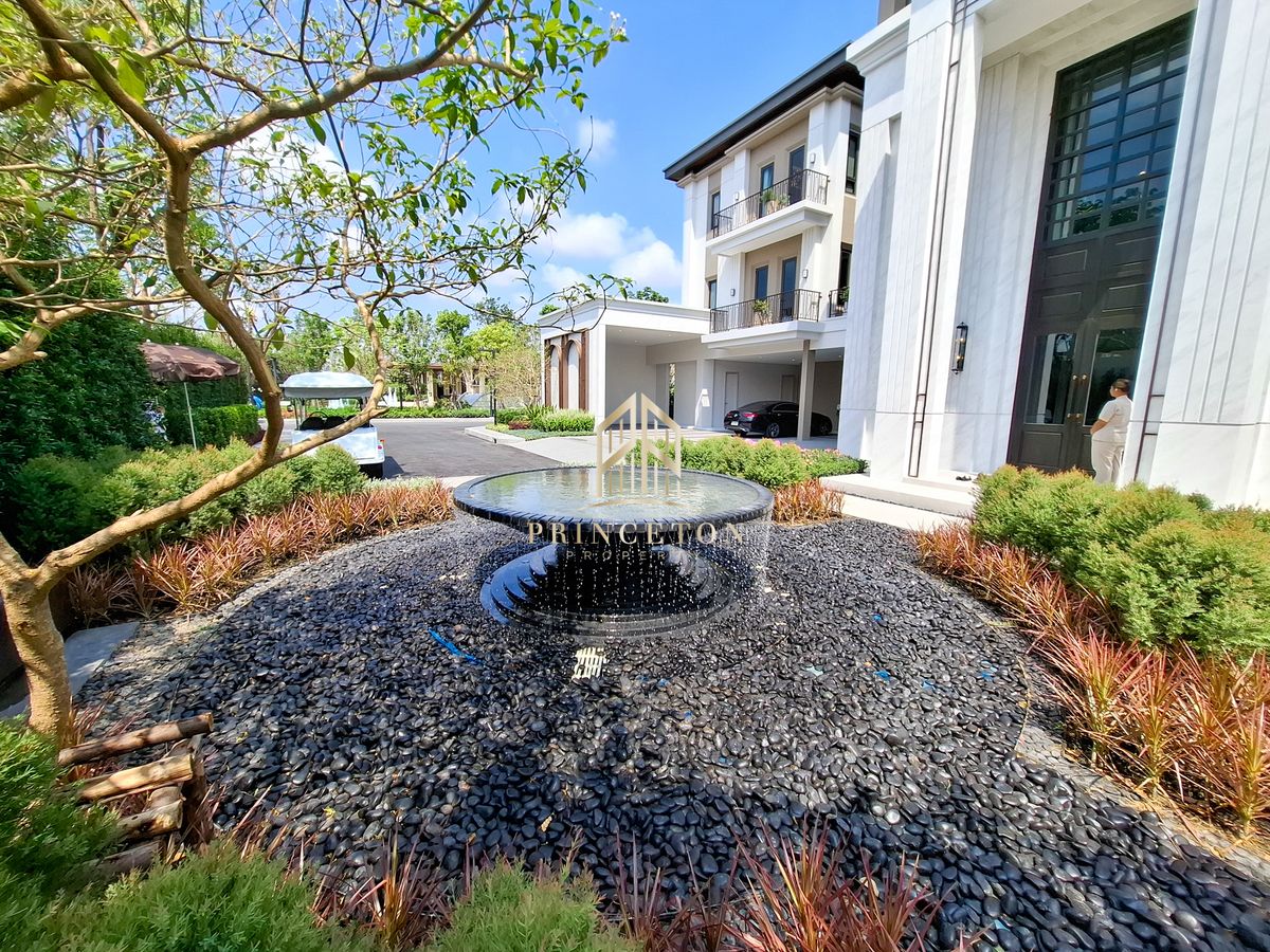 ขายบ้านบางนา แบริ่ง ลาซาล : สัมผัสความหรูหราที่ไม่เหมือนใครกับคฤหาสน์หรู 3 ชั้น CINQ ROYAL The Eighteen Bangna KM.7  📞092-4252445