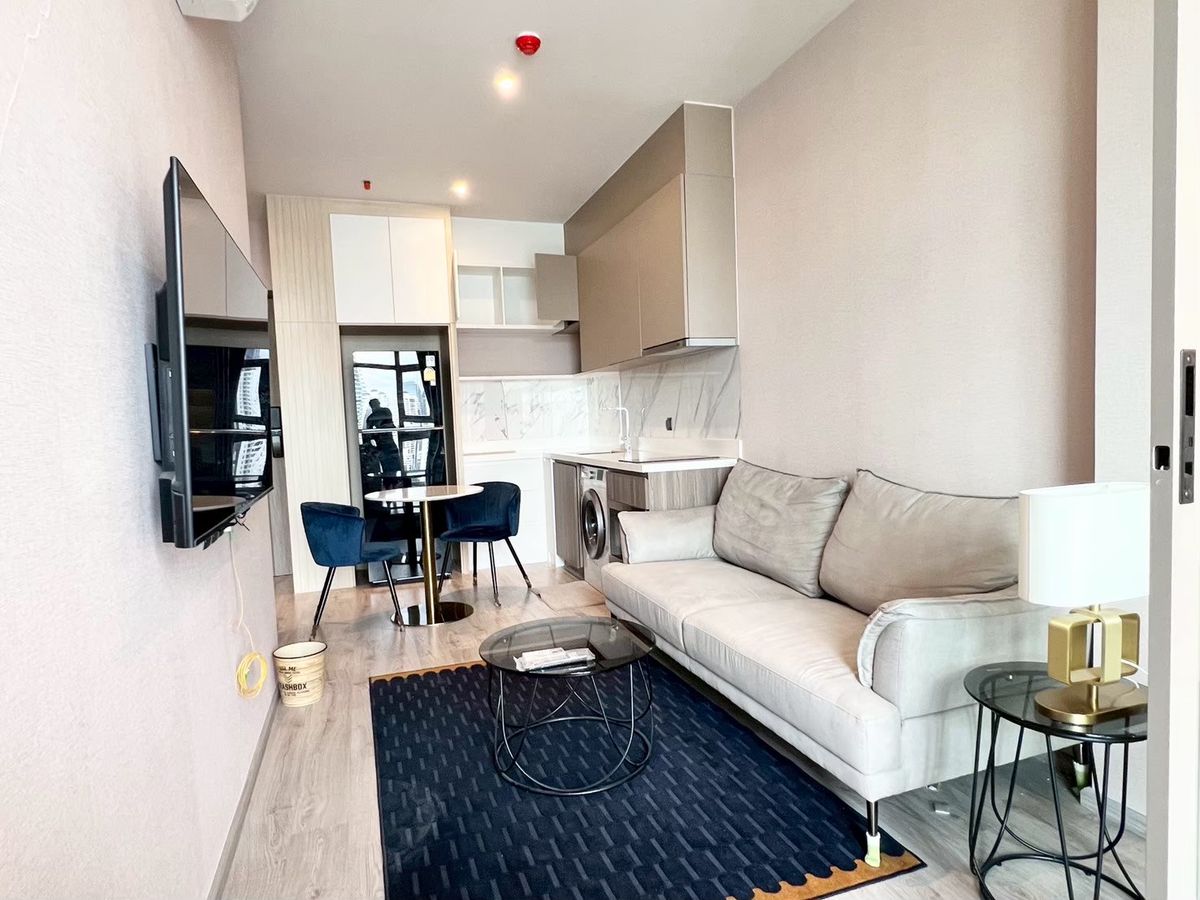 For RentCondoSukhumvit, Asoke, Thonglor : 🔥 AVAILATE NOW! 1 Bed Plus for RENT 40,000 BAHT at Rhythm Ekkamai Estate 🔥