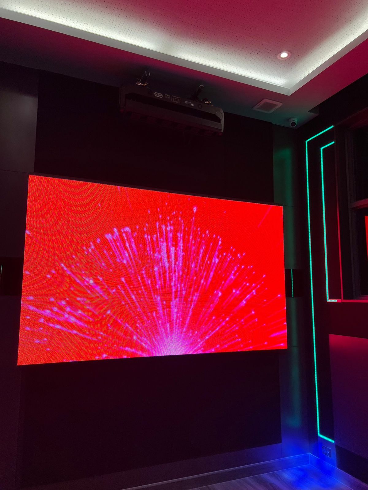 ขายคอนโดเลียบทางด่วนรามอินทรา : 🎉 Penthouse ปาร์ตี้สุด Private – ยกชั้น 2 ฝั่ง พร้อมสระว่ายน้ำส่วนตัว