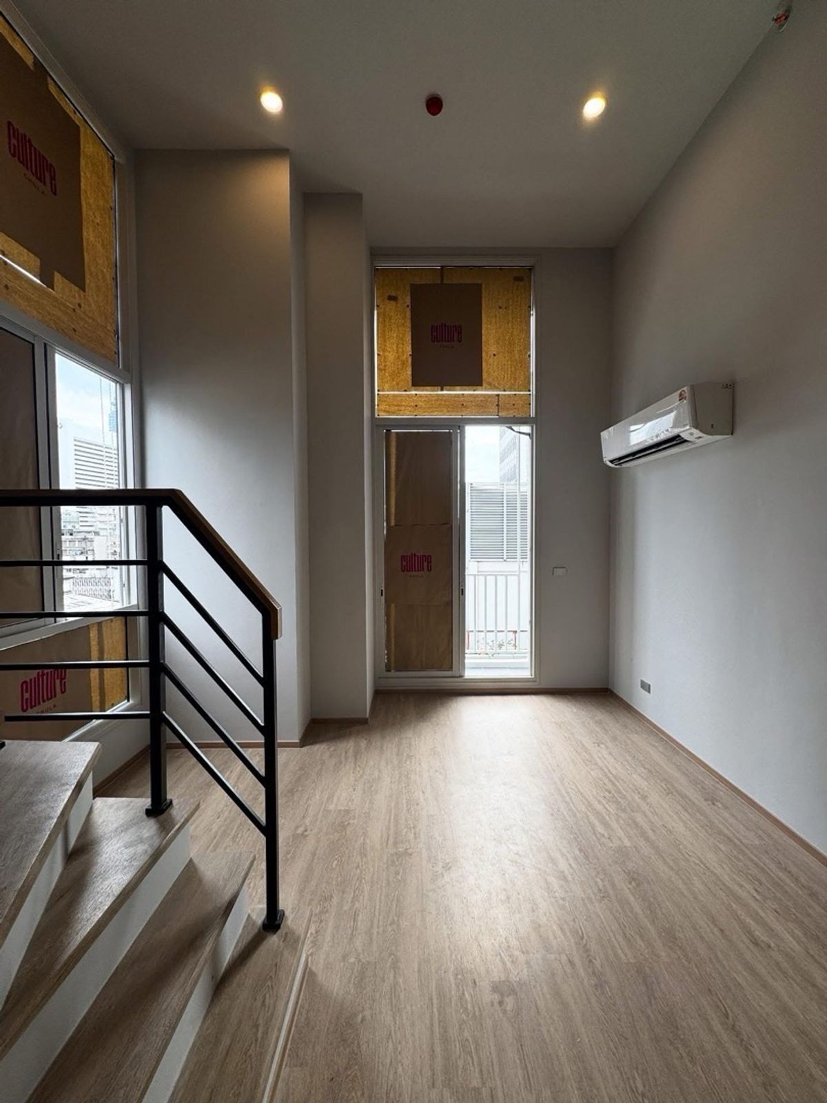 ราคามีจริง ไม่ใช่ราคาห้องวิวบล็อค ข้อมูลขายตามจริง วิวนี้จริง โทร 0946503223 Loading...